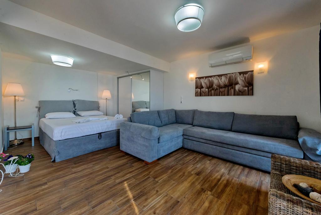 Kalamata Suites By 'Elite' Exterior foto