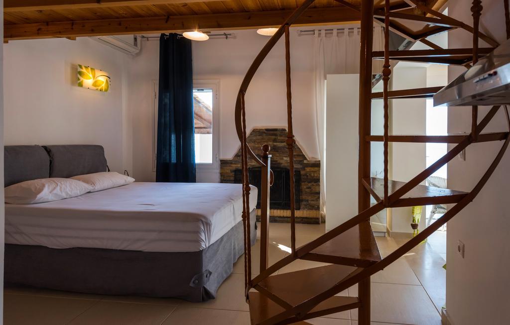 Kalamata Suites By 'Elite' Exterior foto